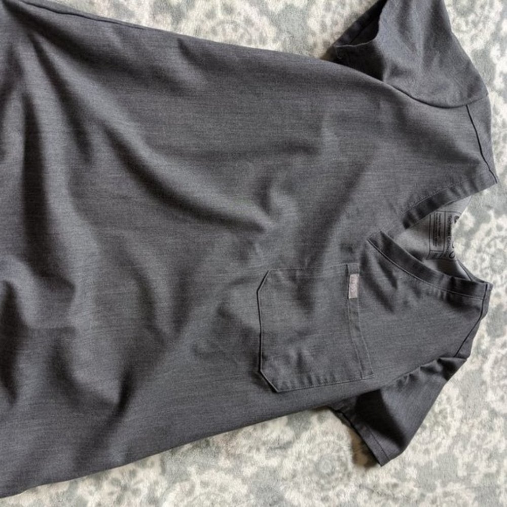 FIGS Graphite XXS Catarina Top